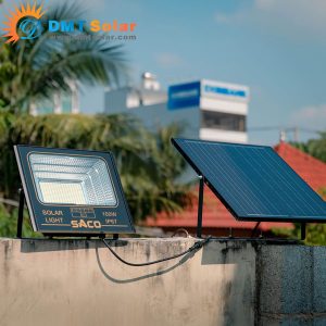 Đèn pha năng lượng mặt trời 100W SACO - Pin Mono đen sạc siêu nhanh 7 bo den nang luong mat troi 100w